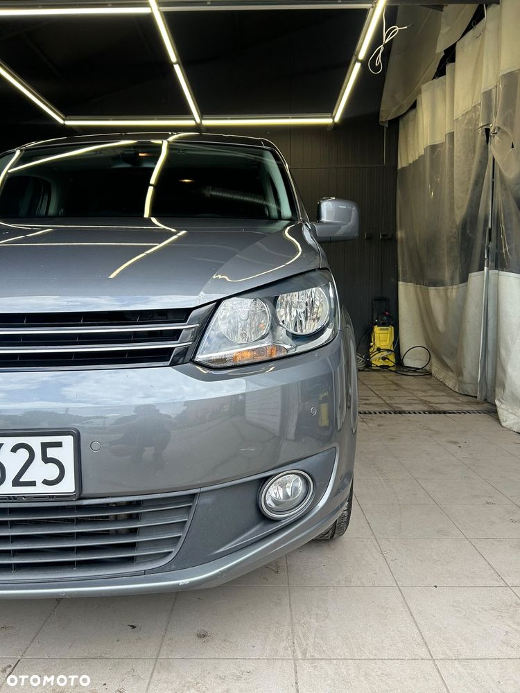 Volkswagen Caddy Highline - 17