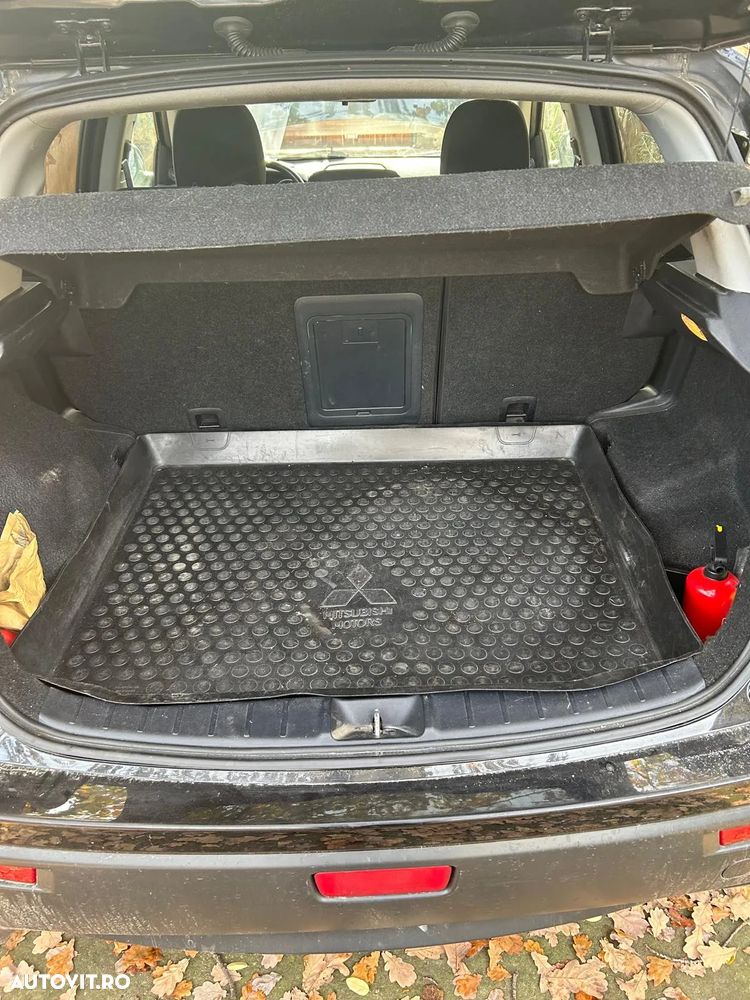 Mitsubishi ASX 1.8 DI-D 2WD Comfort Edition - 9