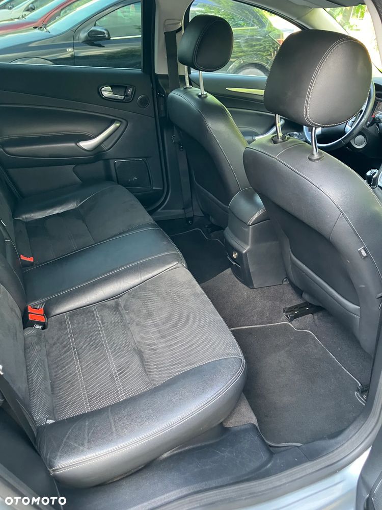Ford Mondeo 2.0 Titanium X - 13