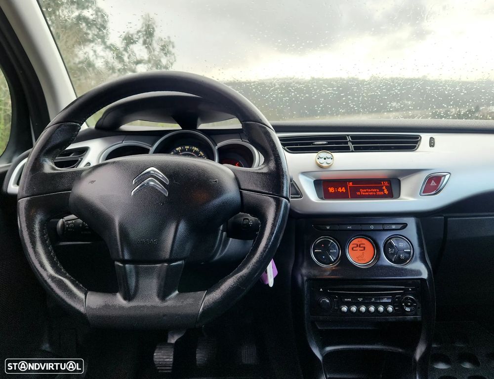 Citroën C3 1.4 HDi Exclusive - 18