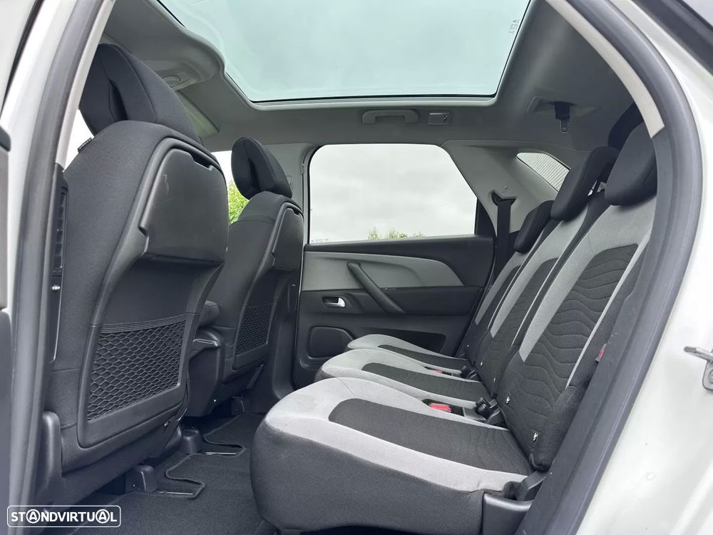 Citroën C4 Picasso PureTech 130 Stop&Start Exclusive - 29