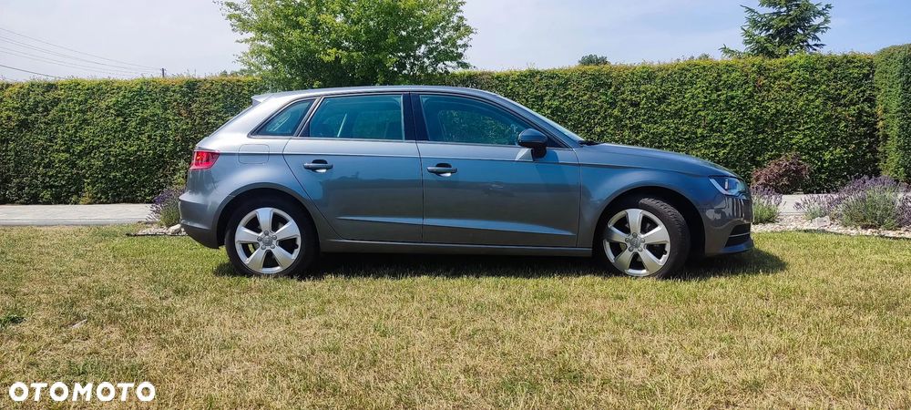 Audi A3 Sportback - 4