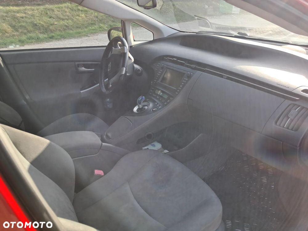Toyota Prius 1.5 VVT-i Sol (nav) - 4