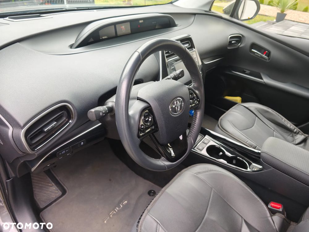 Toyota Prius 1.8 Hybrid Executive - 27