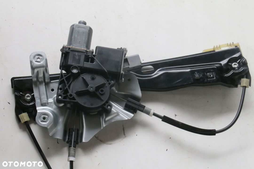 MECHANIZM SZYBY DRZWI LEWE OPEL ASTRA 4 J GTC - 3