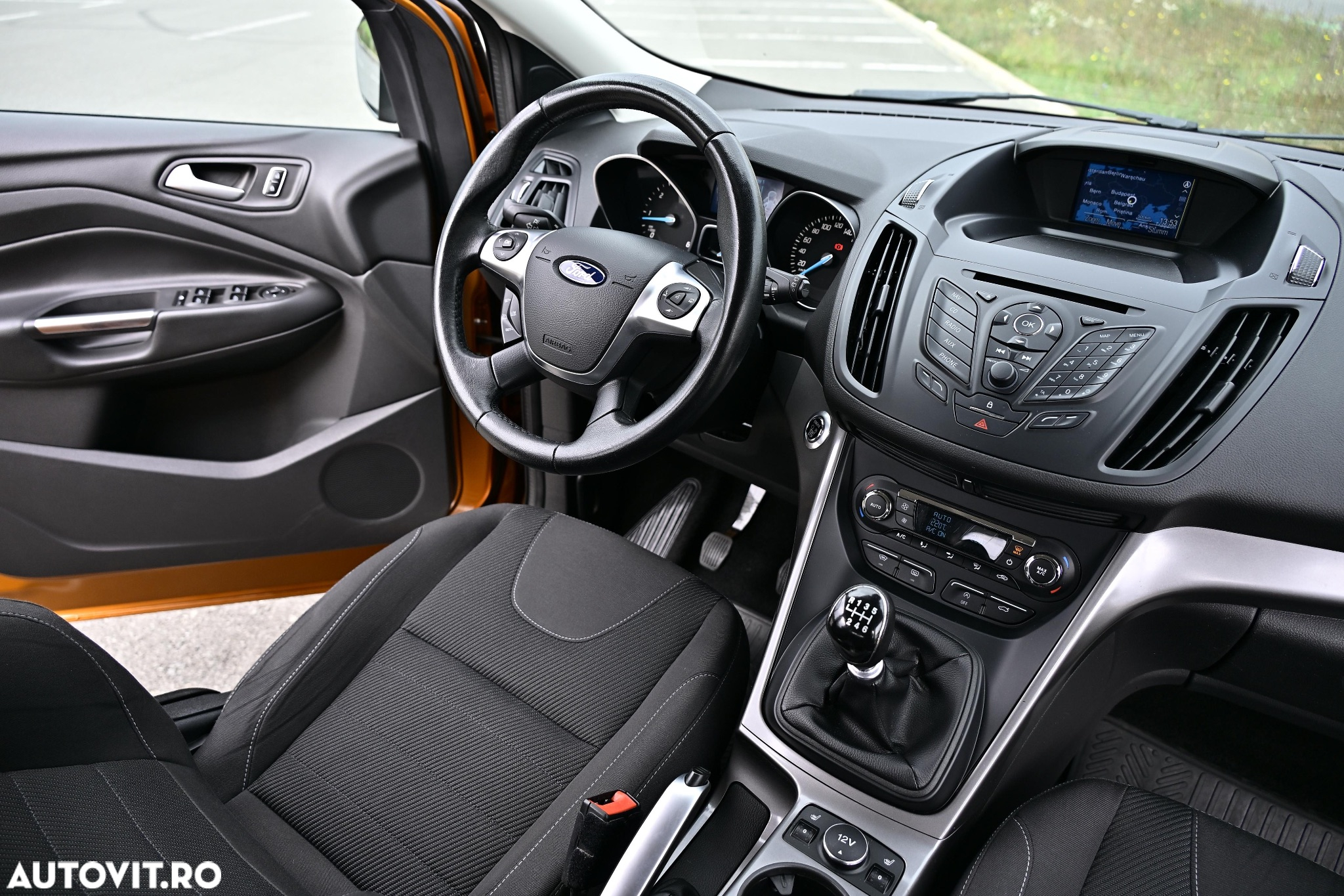 Ford Kuga 2.0 TDCi 4x4 SYNC - 11