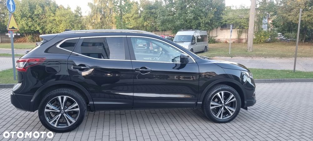 Nissan Qashqai - 12