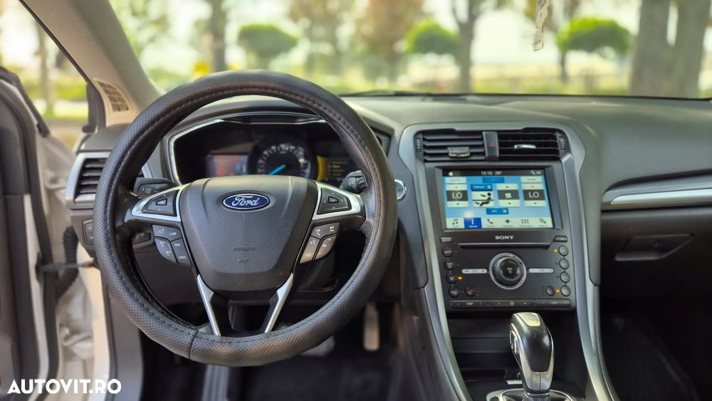 Ford Mondeo - 4