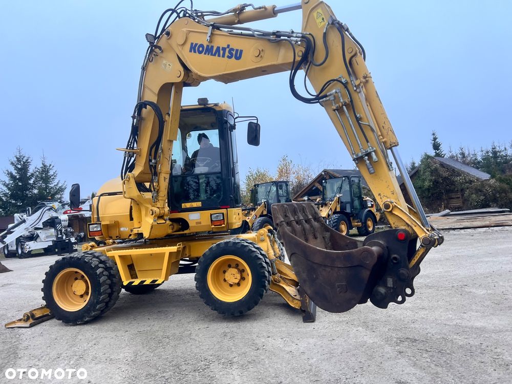Komatsu Koparka kołowa KOMATU PW98MR-8 10ton 4x4x4 ośki skrętne Ramię 3x łamane BEZ DPF i ADBLUE 4 cyl dodatkowe wyjścia hydr Pług Podpory  2012 szybka zwinna Prosto z importu 1 właściciel Cat TEREX Liebherr Wacker Pw 98 Mr 8 11 - 24