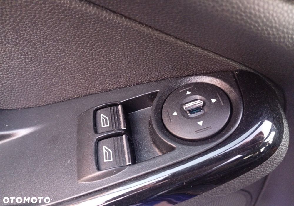 Ford Fiesta - 20