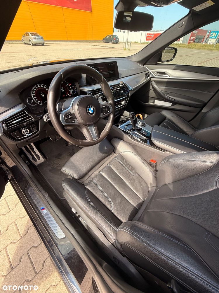 BMW Seria 5 520d xDrive M Sport sport - 13