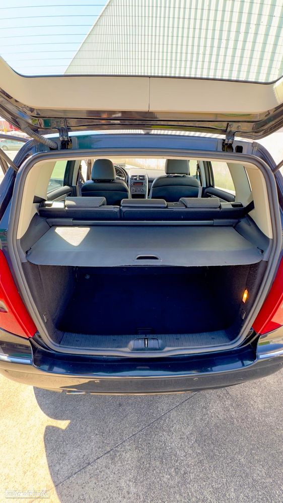 Mercedes-Benz A 150 Avantgarde Automatic - 11