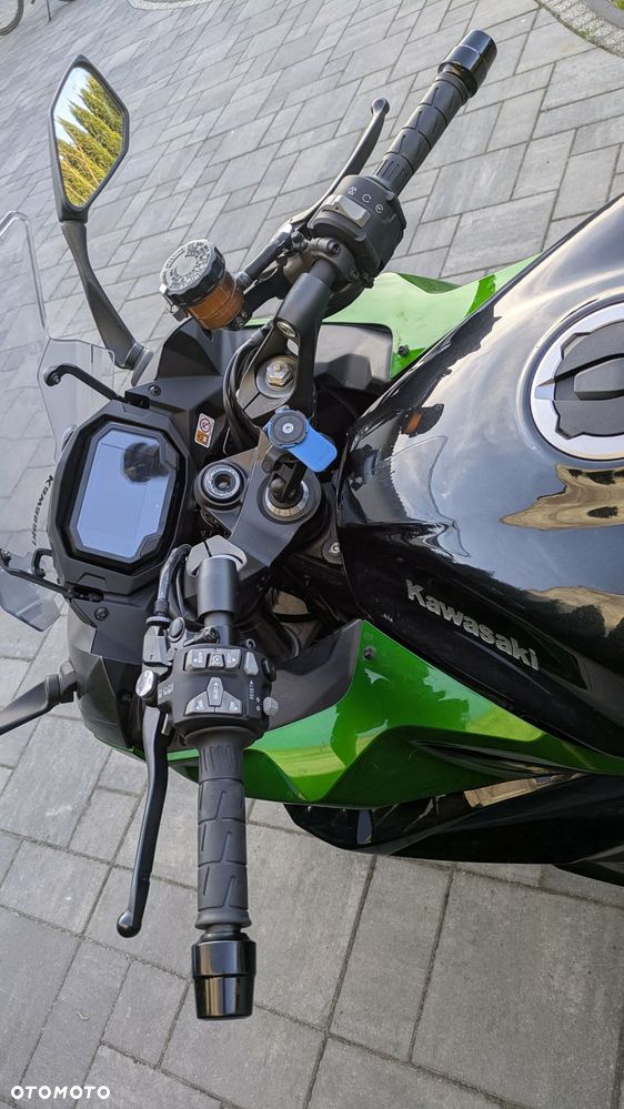 Kawasaki Ninja 1000 SX - 8