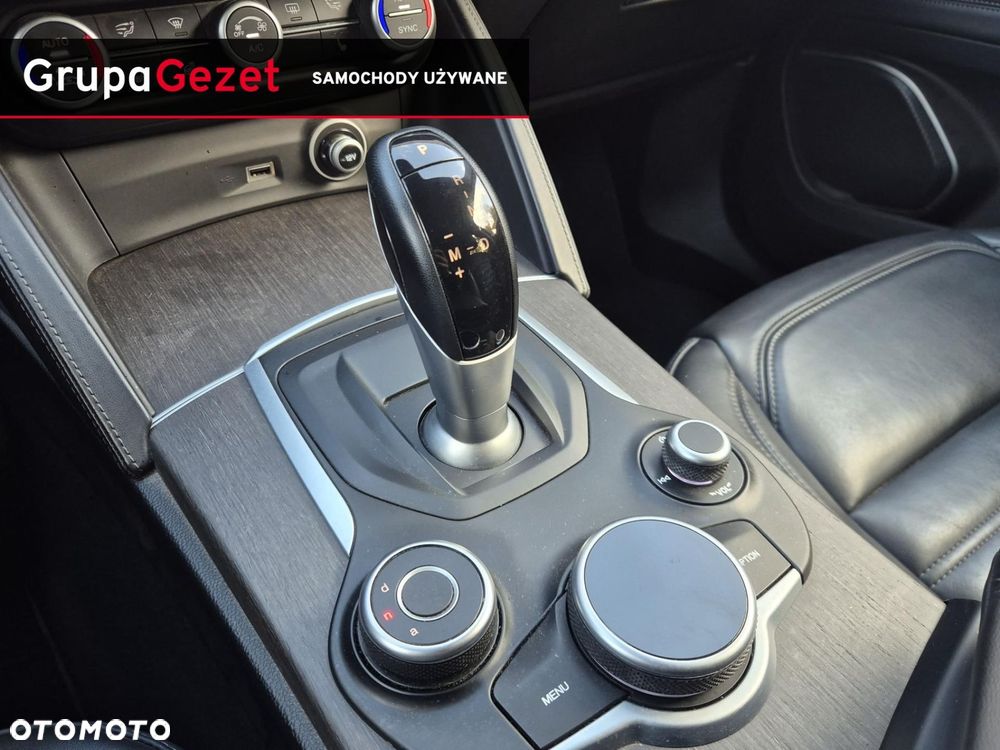 Alfa Romeo Stelvio 2.0 Turbo Super Q4 - 18