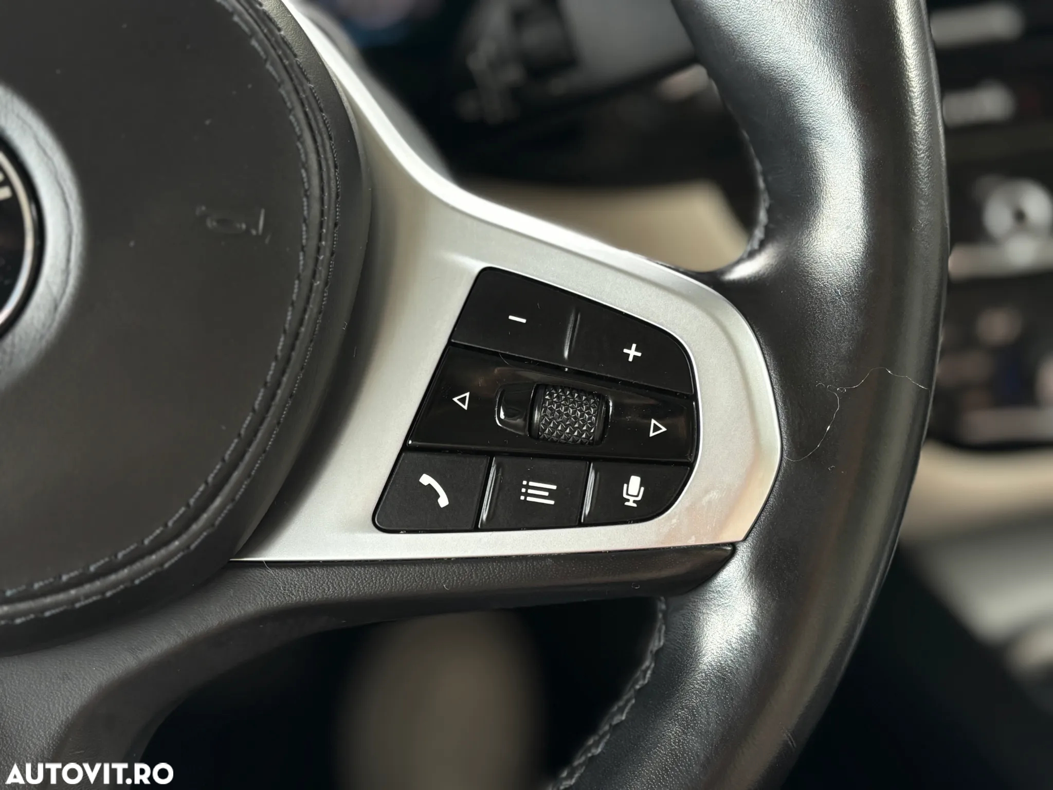 BMW Seria 5 520e AT PHEV - 28