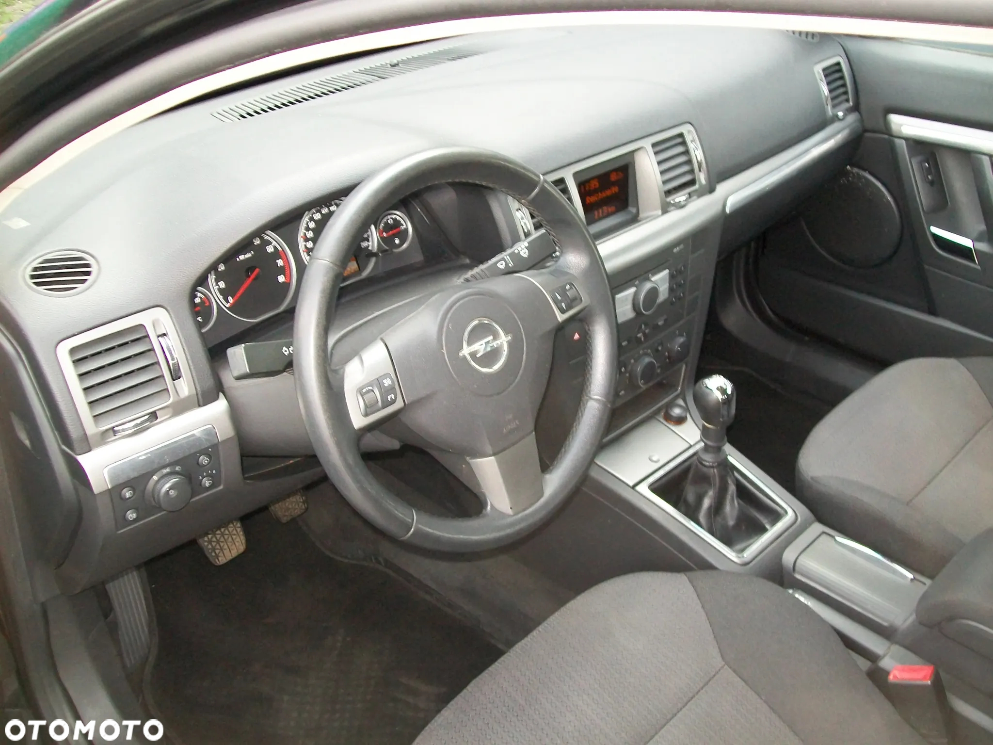 Opel Vectra 1.8 - 16