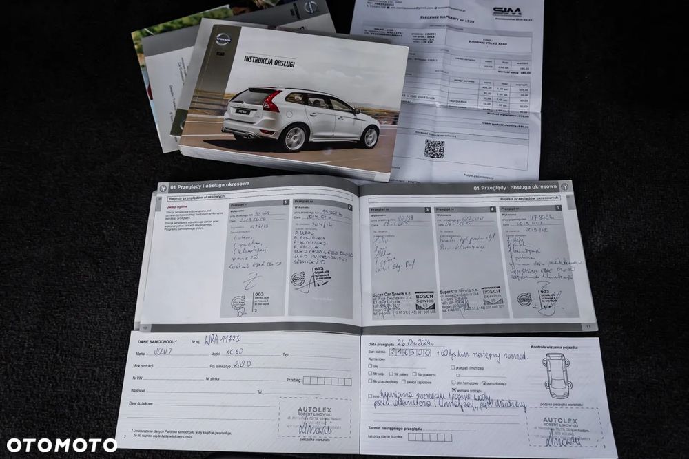 Volvo XC 60 2.4D AWD Momentum - 33