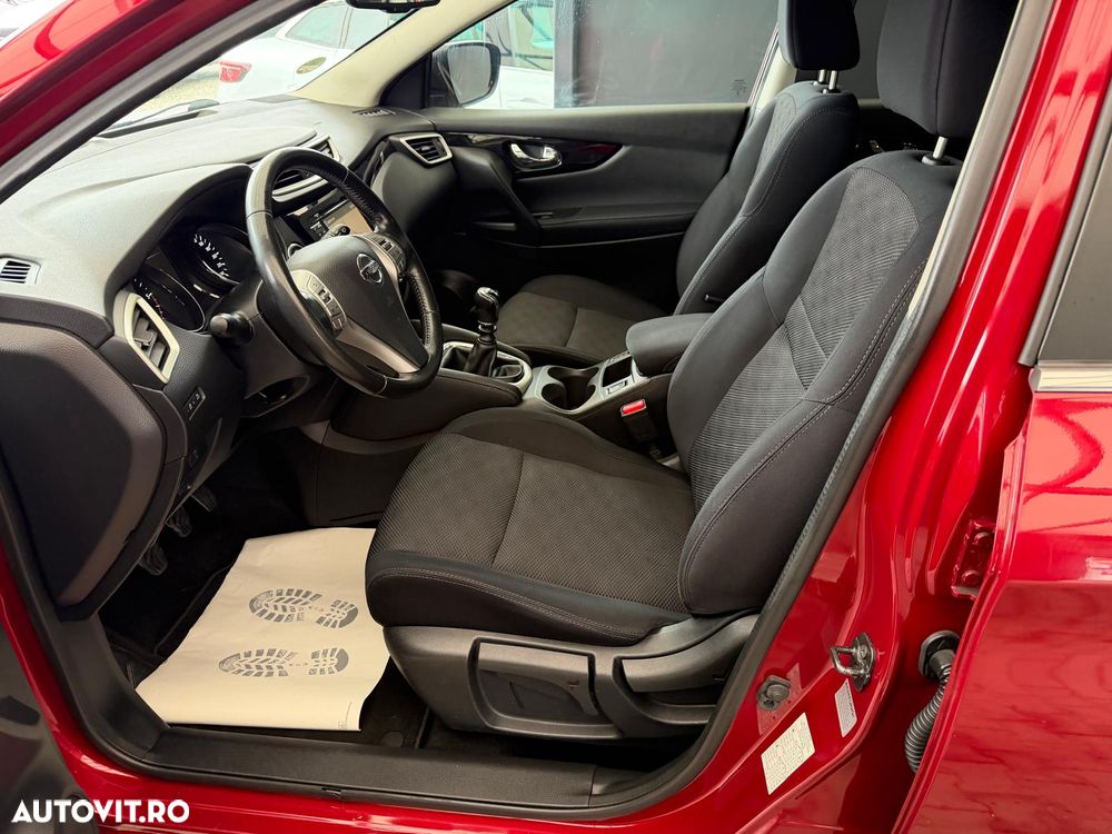 Nissan Qashqai 1.5 dCi DPF 360 - 14