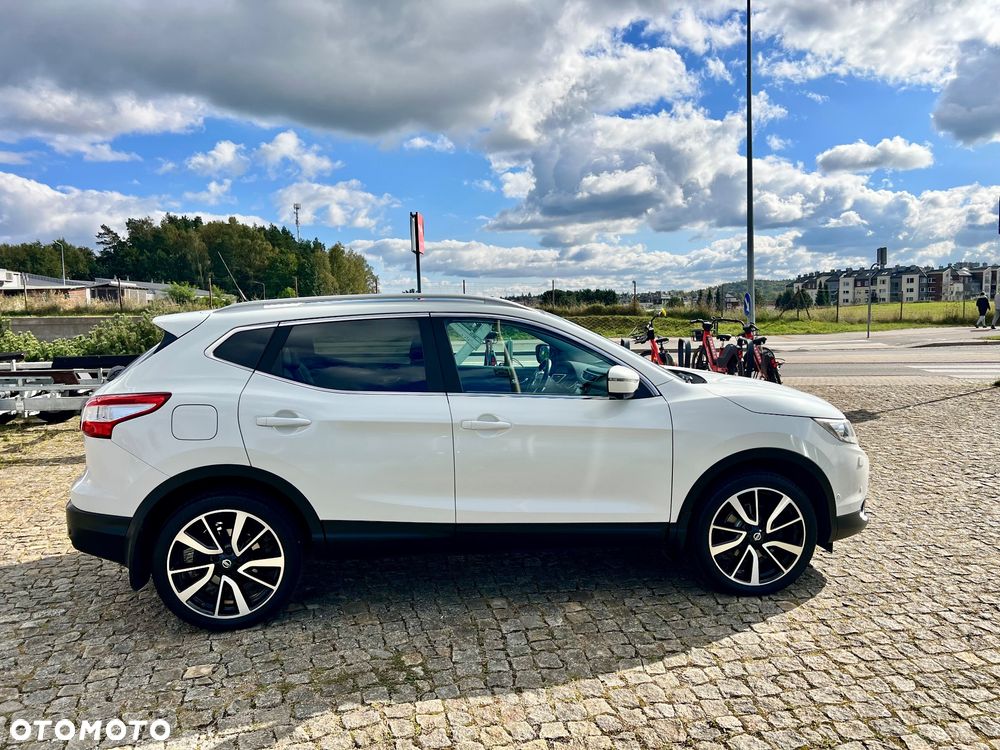 Nissan Qashqai 1.6 DIG-T Tekna - 6
