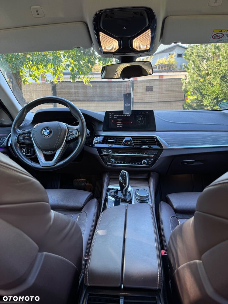 BMW Seria 5 530e iPerformance GPF Luxury Line - 8