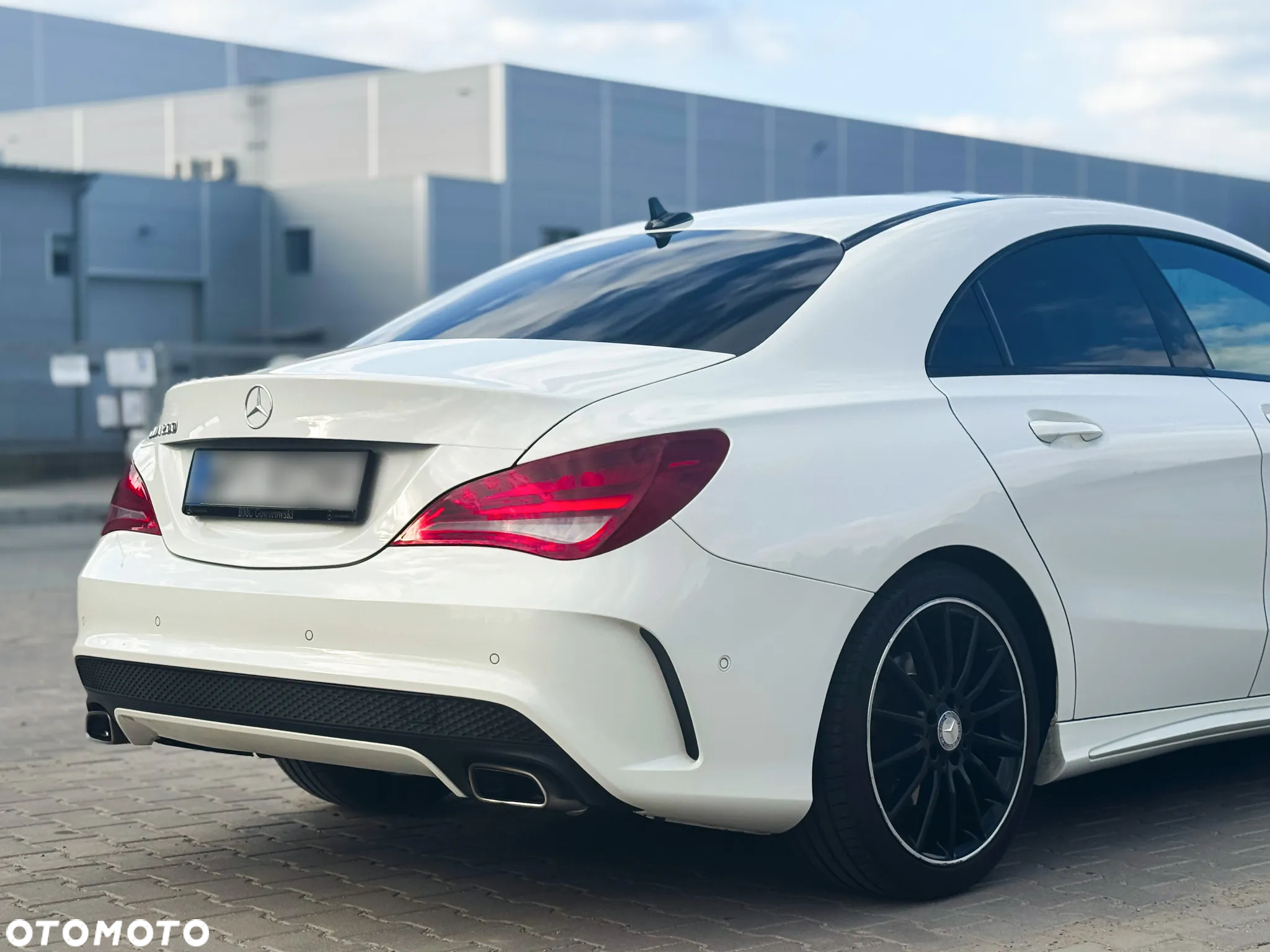 Mercedes-Benz CLA - 7