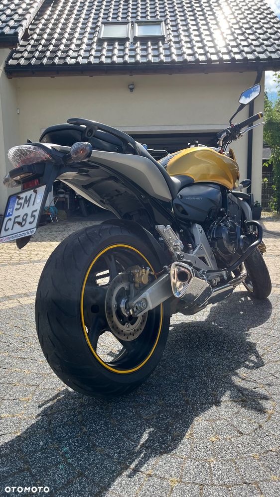 Honda Hornet - 4