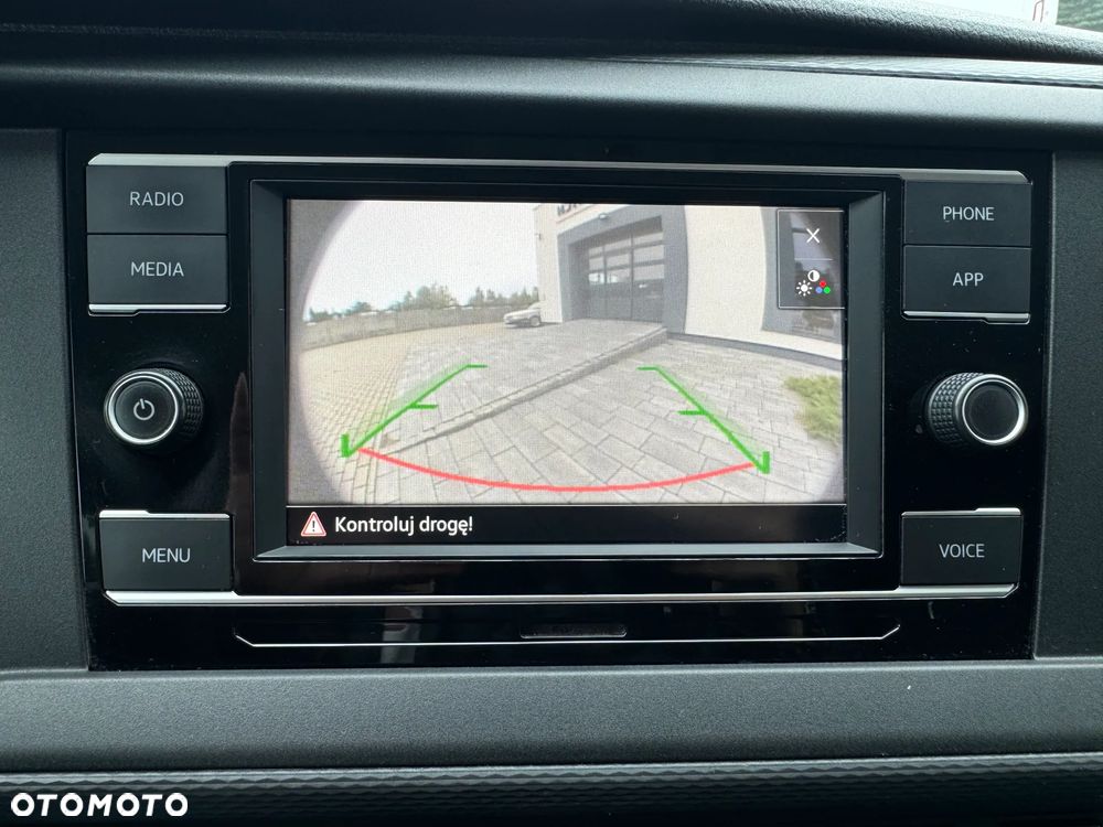 Volkswagen Transporter LONG L2 - 26