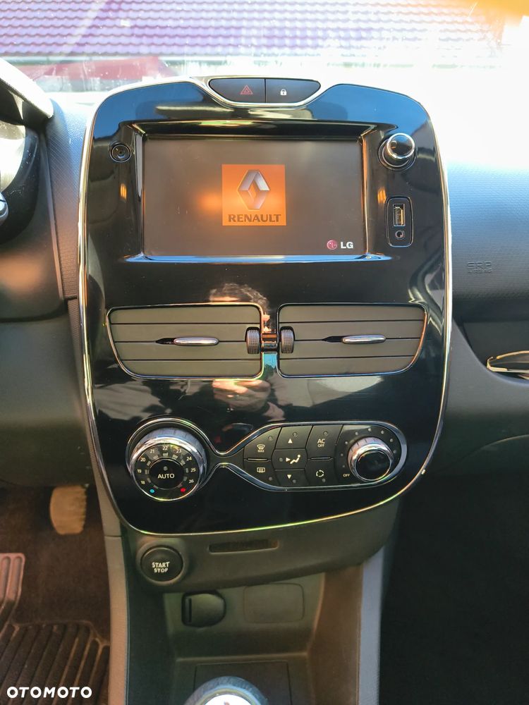 Renault Clio 0.9 TCe Limited - 8