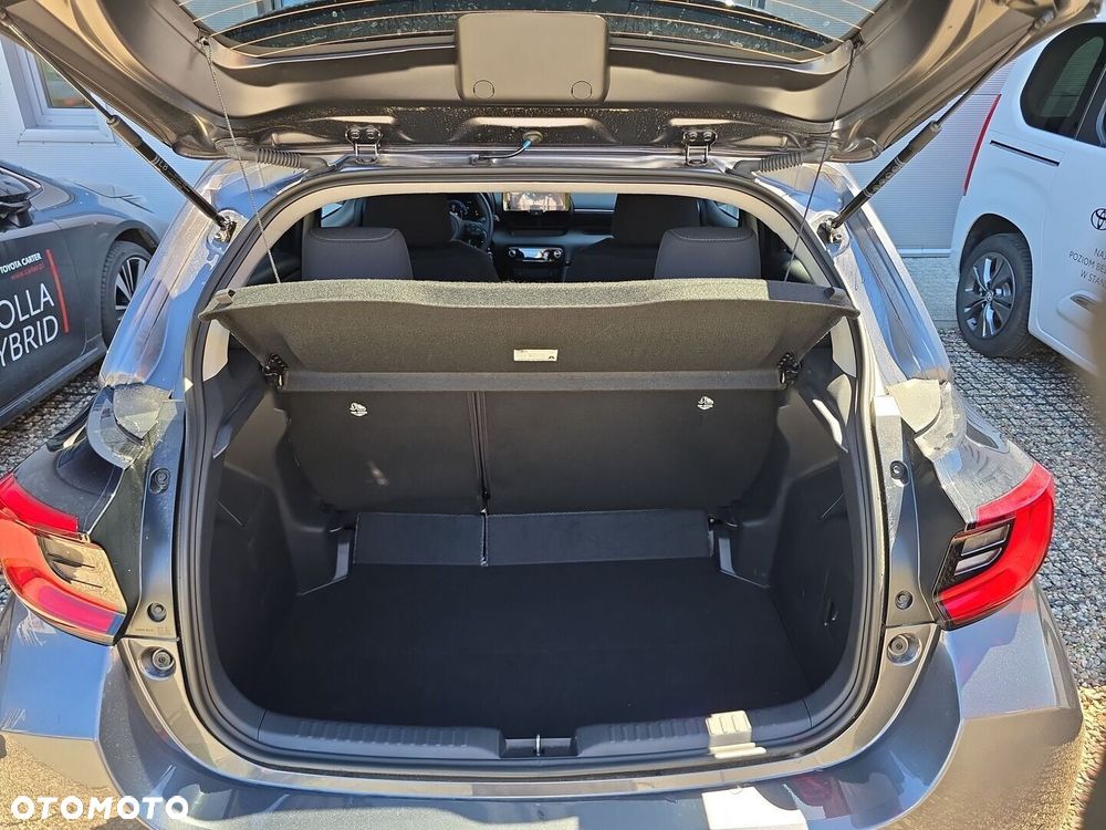 Toyota Yaris Hybrid 1.5 Style - 14