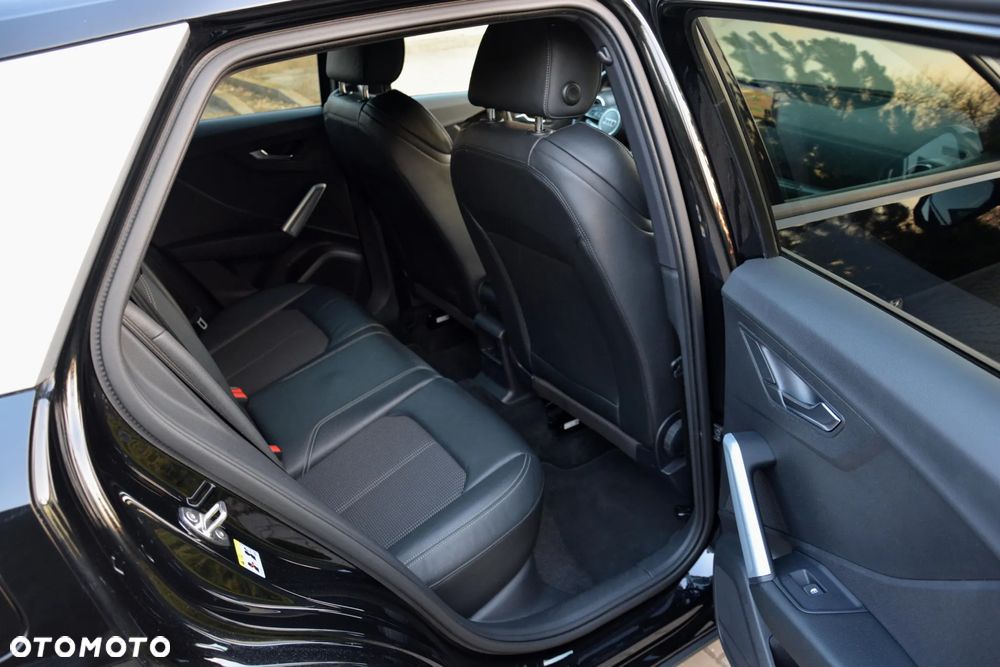 Audi Q2 35 TDI Quattro S tronic S line - 24