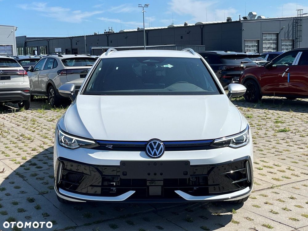 Volkswagen Golf - 3