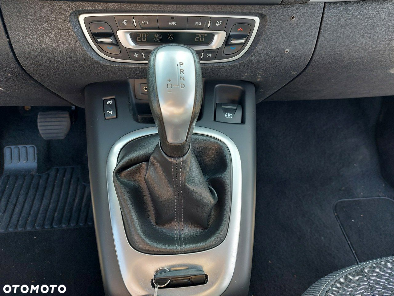 Renault Scenic - 20