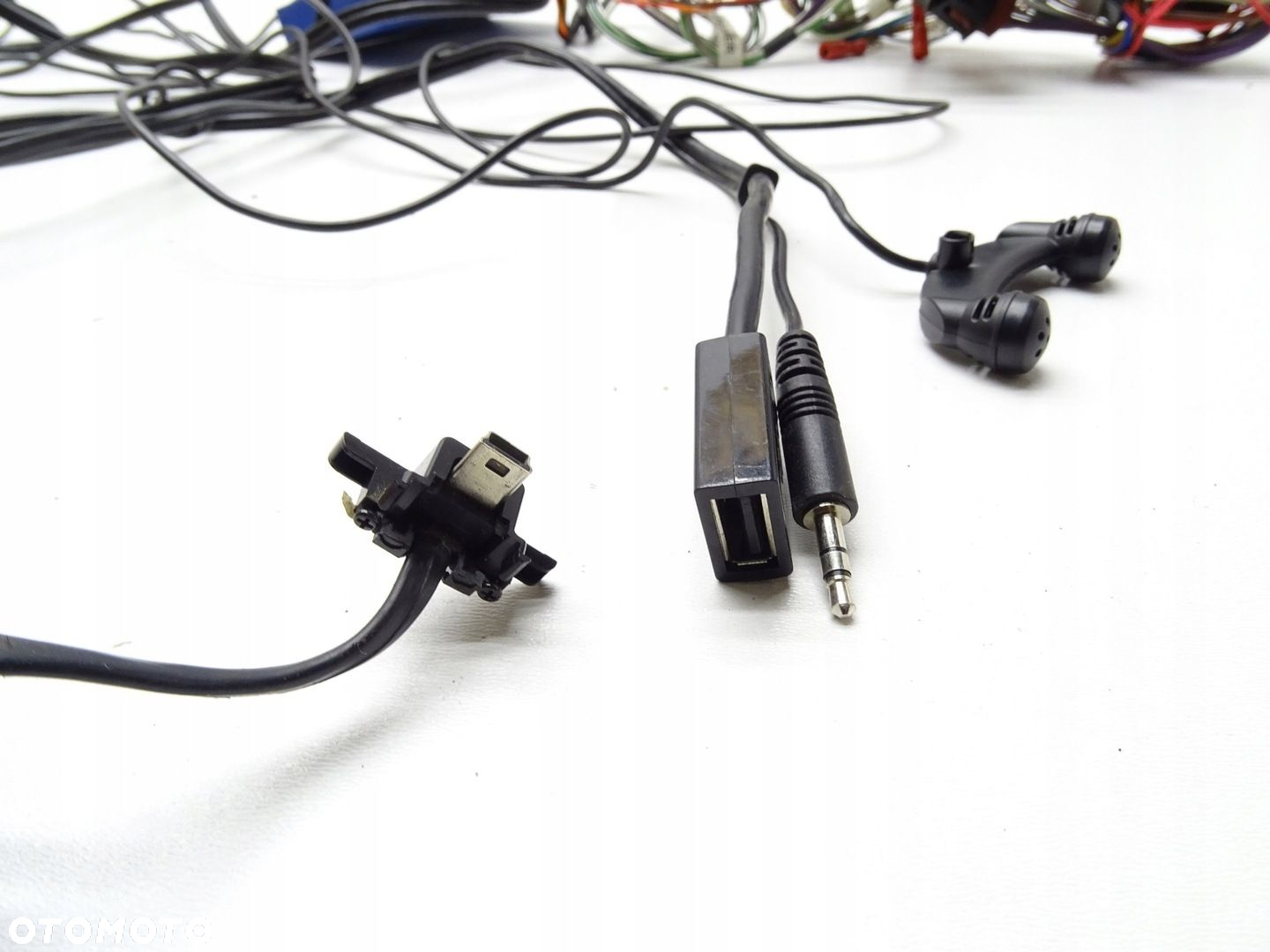 ZESTAW GŁOŚNOMÓWIĄCY PARROT MKI9200 AUDI VW SKODA SEAT BMW - 6