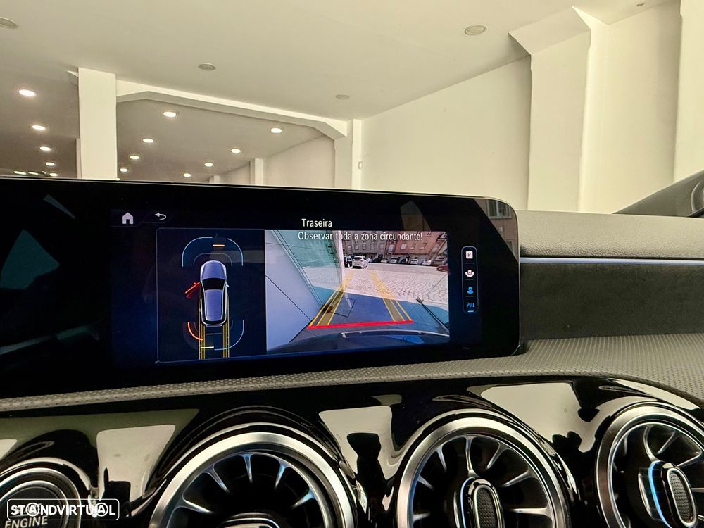 Mercedes-Benz A 200 AMG Line Aut. - 12