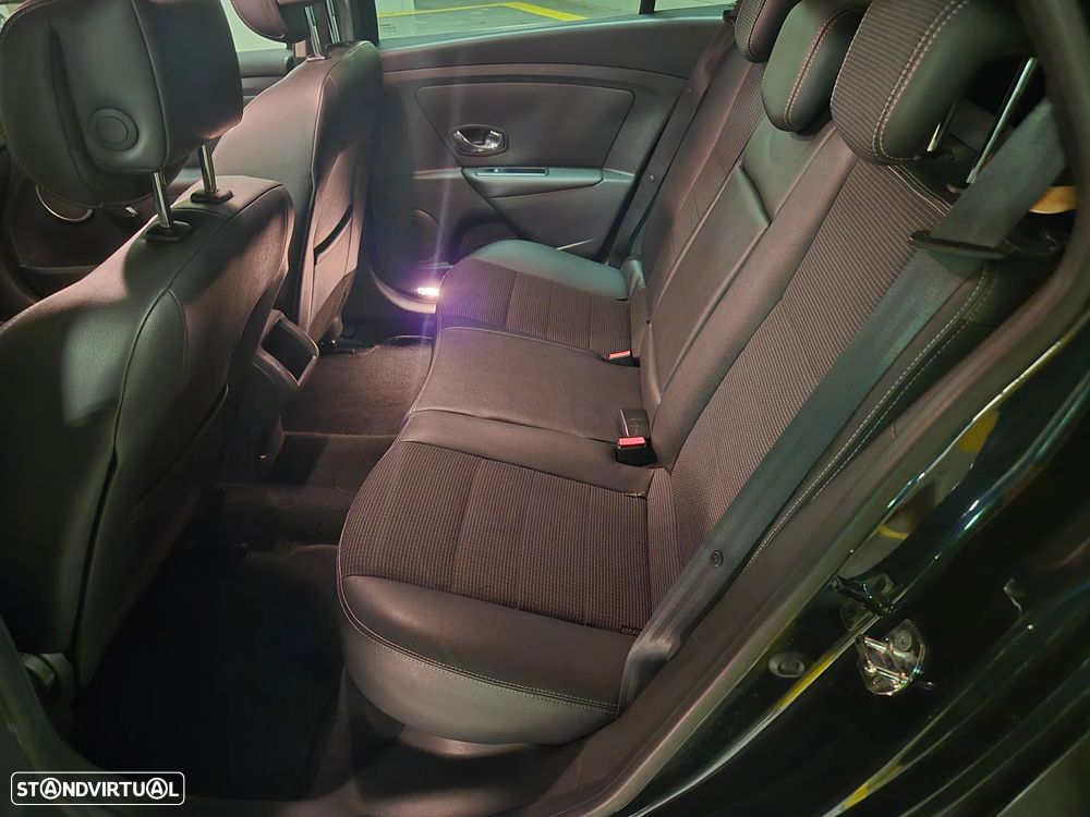 Renault Mégane Sport Tourer 1.5 dCi GT Line - 30