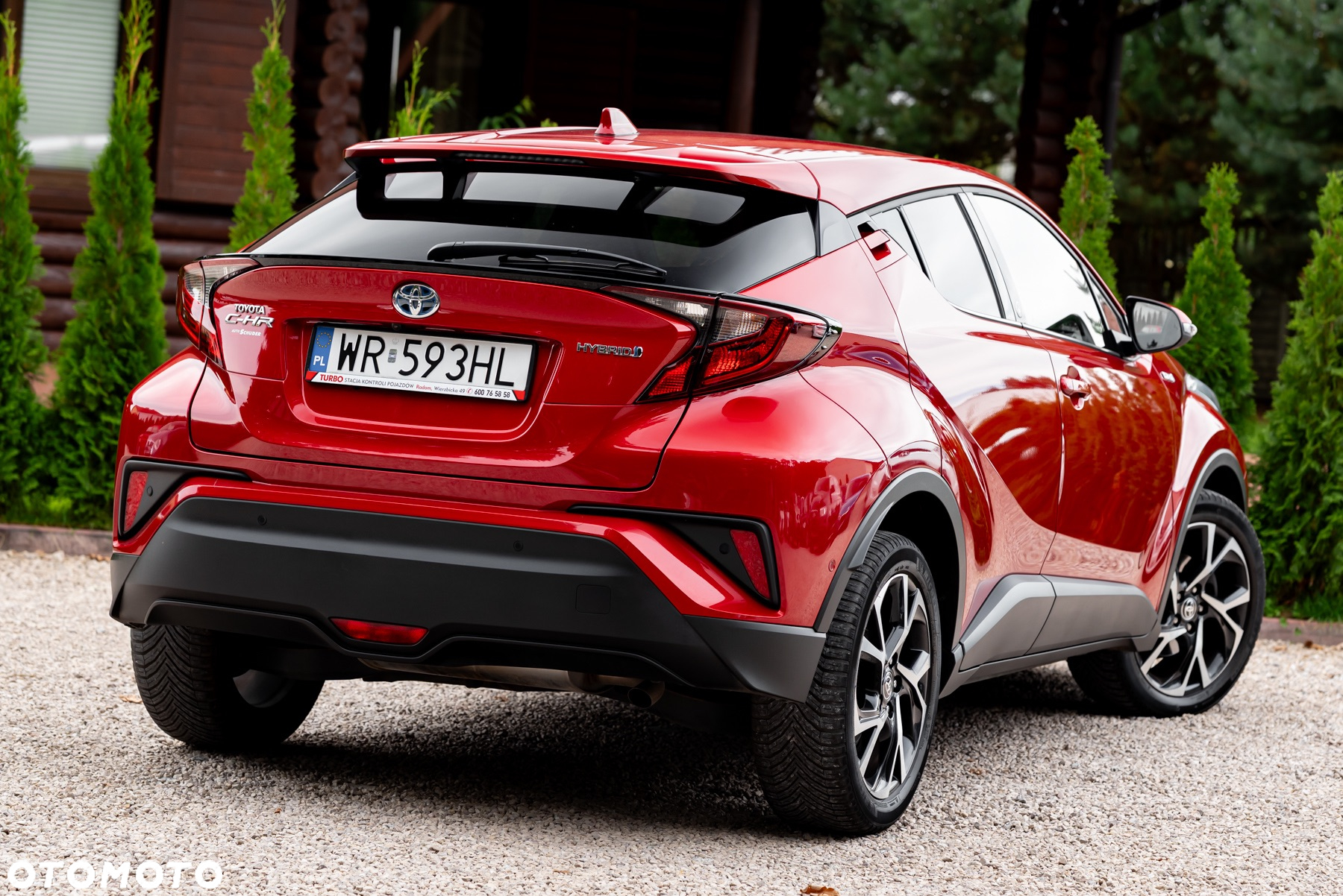 Toyota C-HR 1.8 Hybrid Team Deutschland - 7