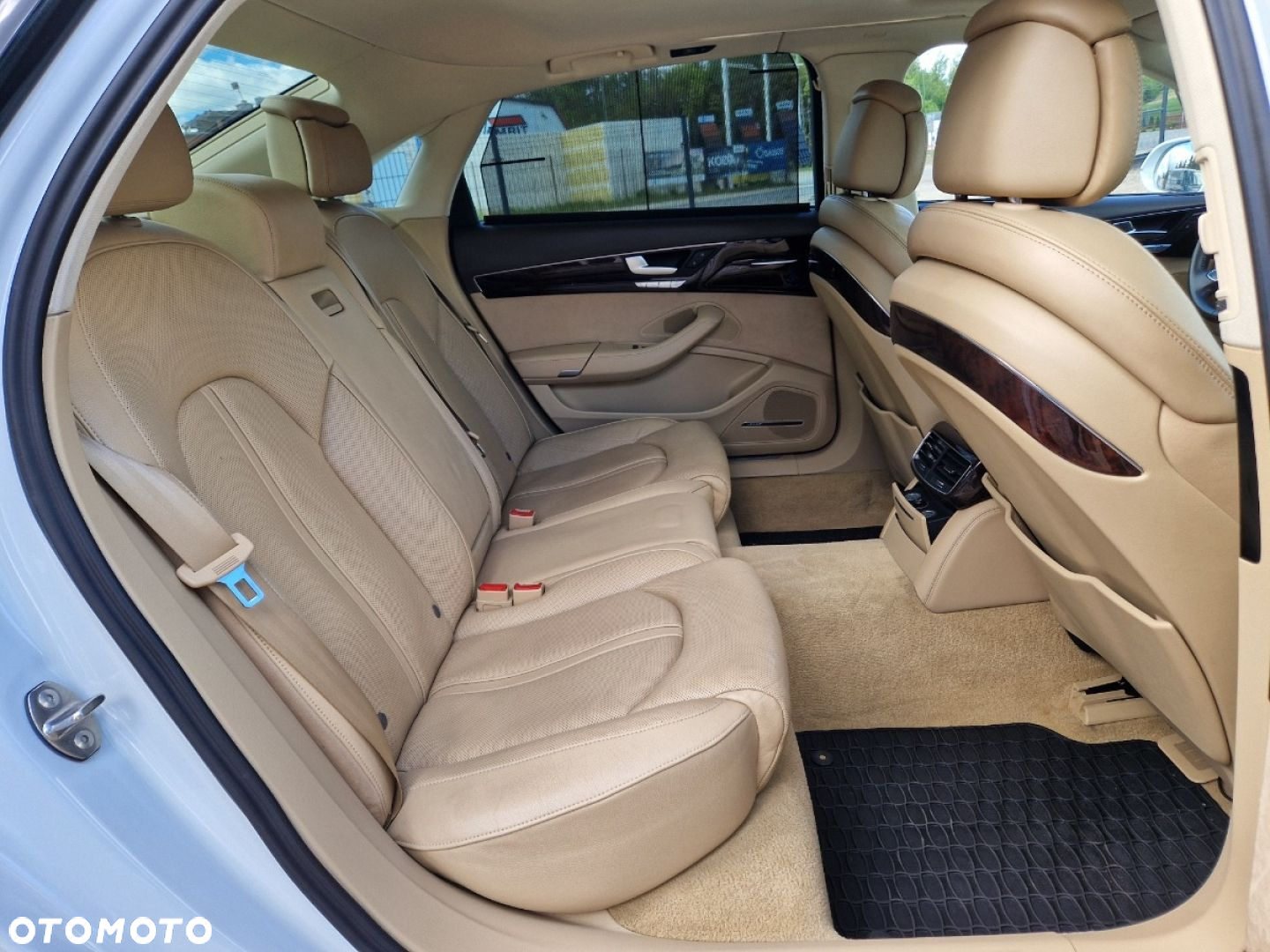 Audi A8 - 26