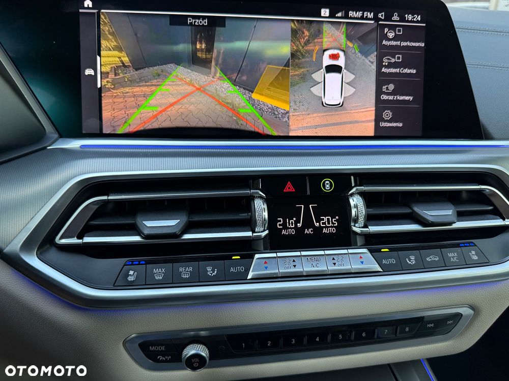 BMW X5 xDrive30d - 22