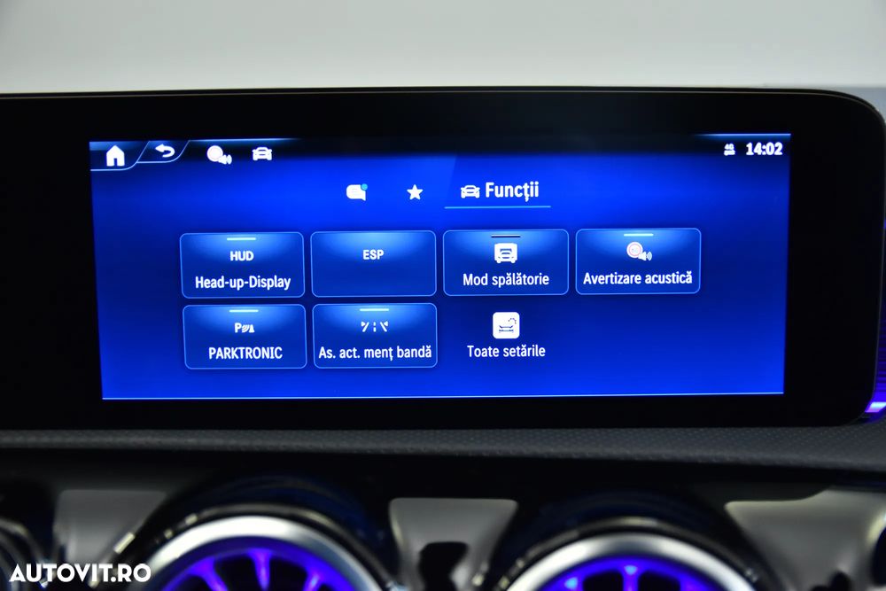 Mercedes-Benz A 220 d Sedan 8G-DCT AMG Line - 21