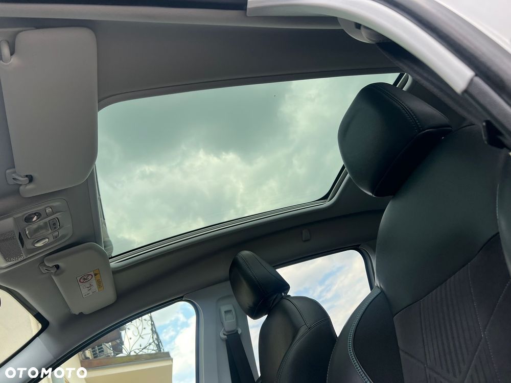 Peugeot 2008 - 12