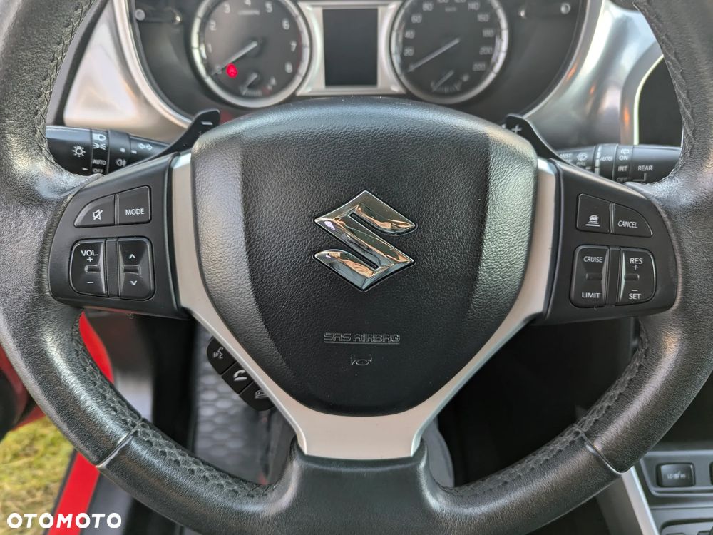 Suzuki Vitara 1.6 Premium 2WD - 27