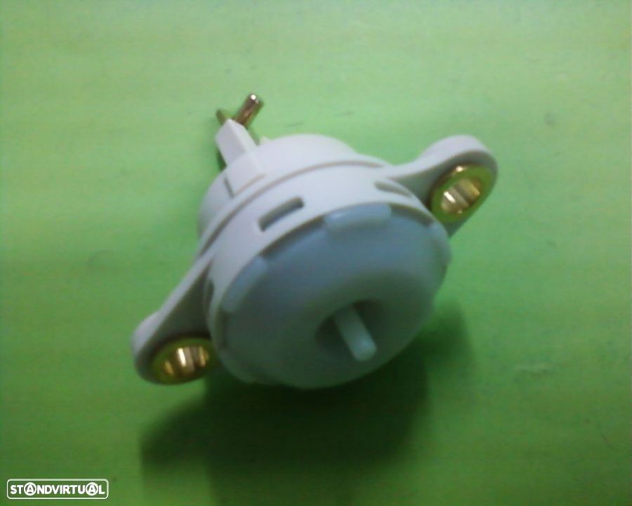 válvula para motor Mercedes 190 (NOVA) - 1