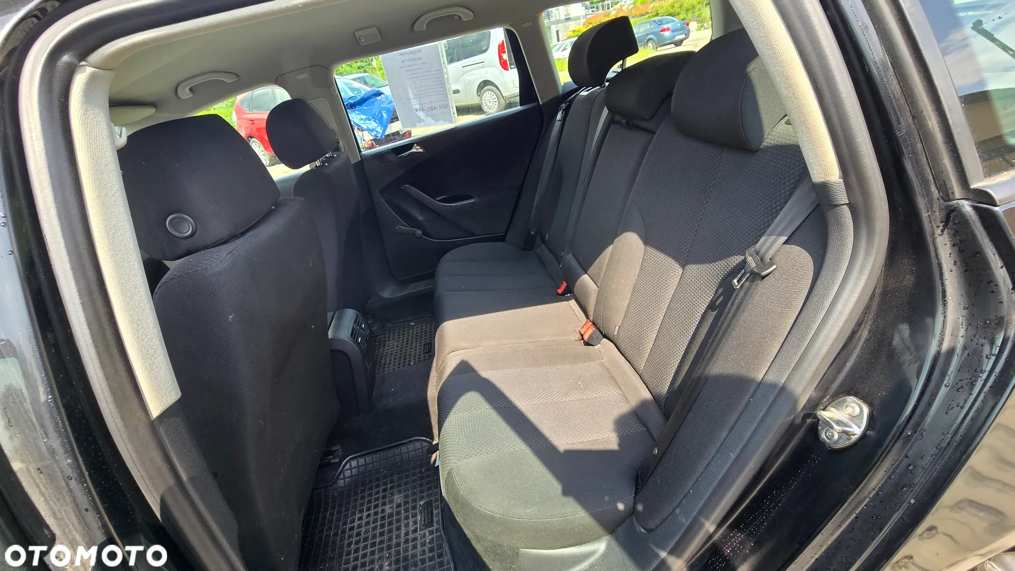 Volkswagen Passat 2.0 TDI Comfortline - 10