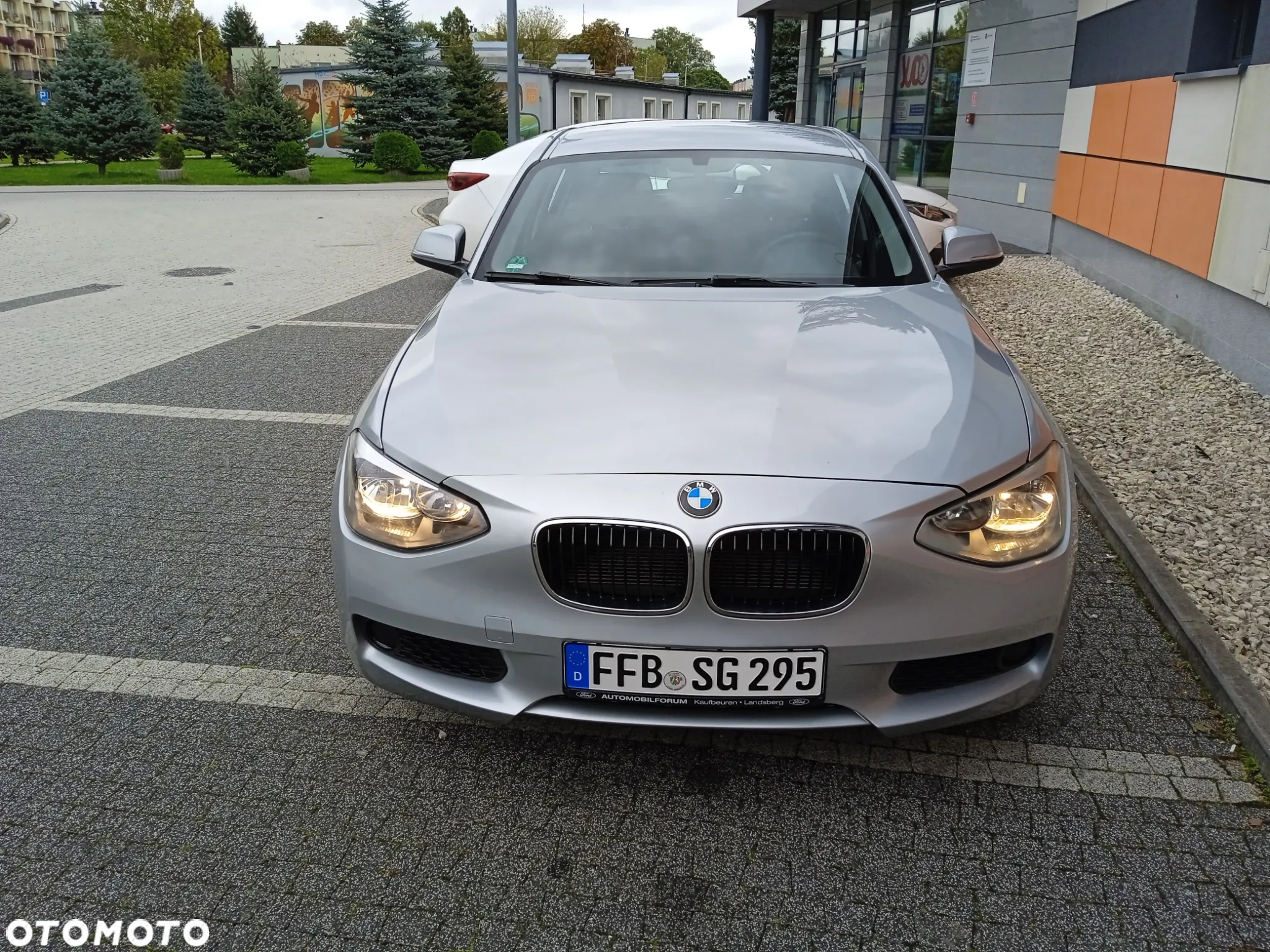 BMW Seria 1 116i - 5