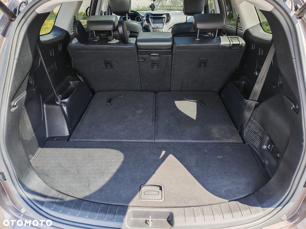 Hyundai Grand Santa Fe 2.2 CRDi Executive 7os - 15