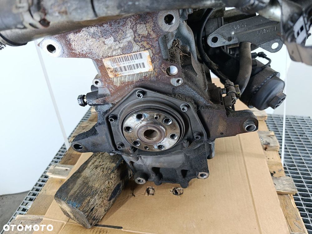SILNIK OPEL SIGNUM Z19DTH 1.9 CDTI - 4