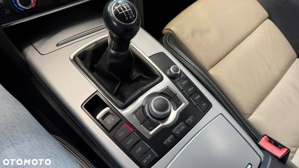 Audi A6 Avant - 29