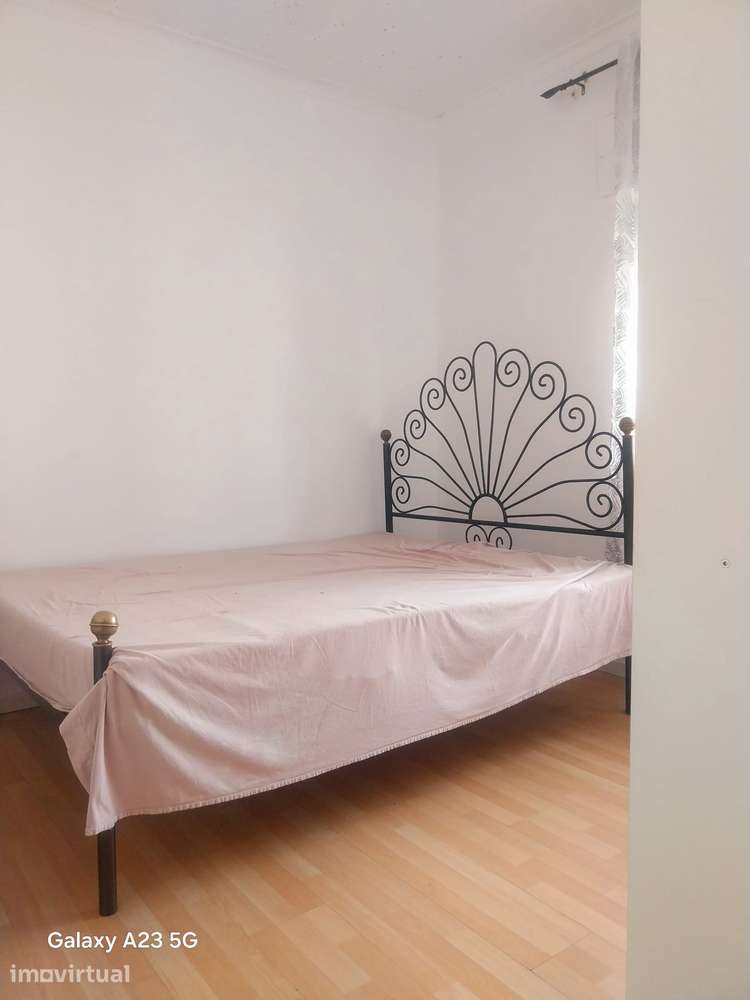 Apartamento T3 com varanda em Amora, Seixal - Grande imagem: 5/21