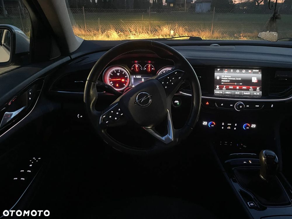 Opel Insignia 1.5 T Elite S&S - 30