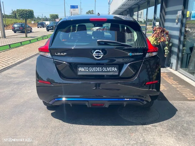 Nissan Leaf 40 kWh 2.ZERO Edition - 9